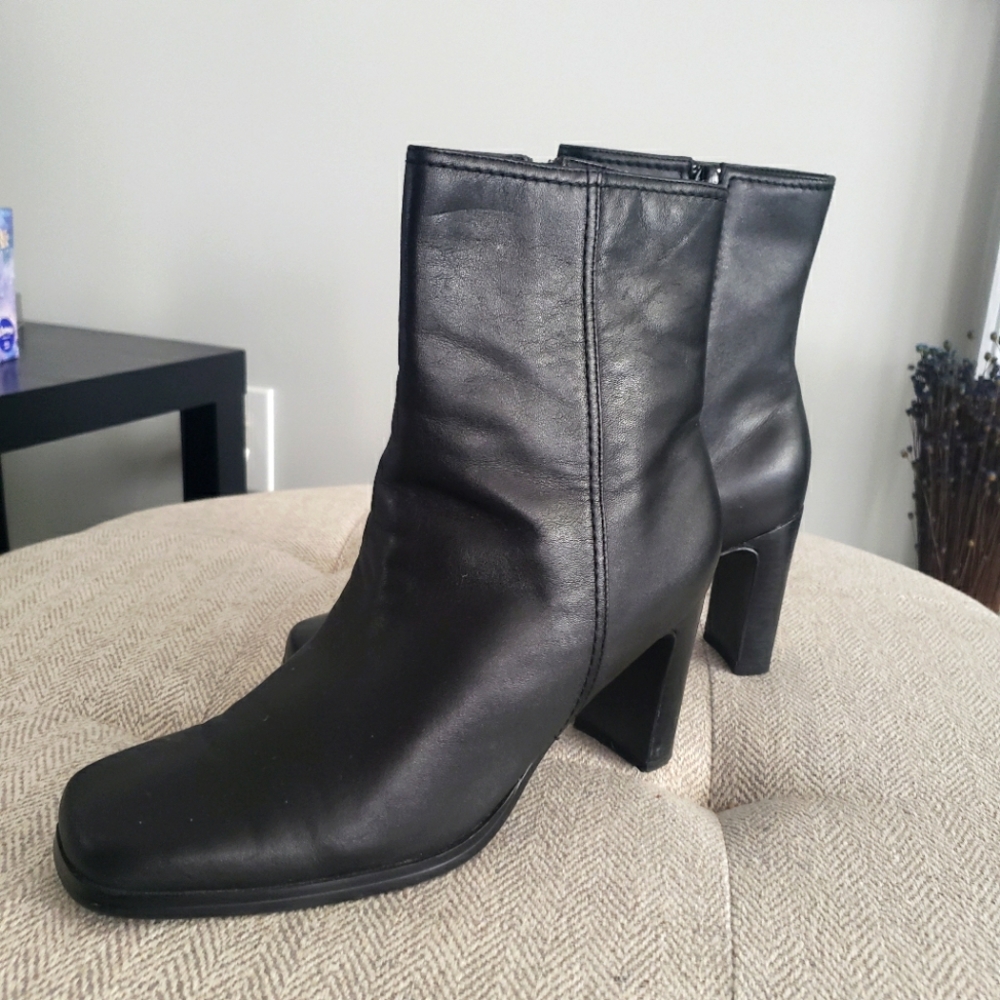 Booties, black leather